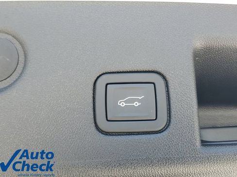 Certified 2024 Chevrolet Equinox RS w/ RS Leather Package FWD image 11