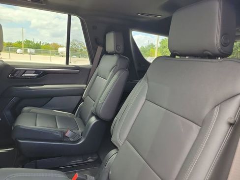 Certified 2025 Chevrolet Tahoe Z71 w/ Comfort Package image 9