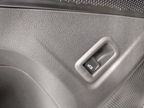 New 2026 Volkswagen Tiguan SEL R-Line AWD/4WD image 20