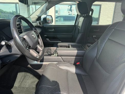 Used 2022 Toyota Tundra Limited RWD image 11