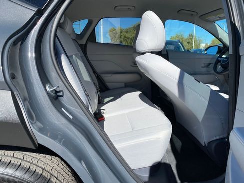 Used 2025 Hyundai Kona SEL image 39