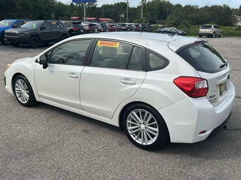 Used 2013 Subaru Impreza 2.0i Premium AWD/4WD image 2