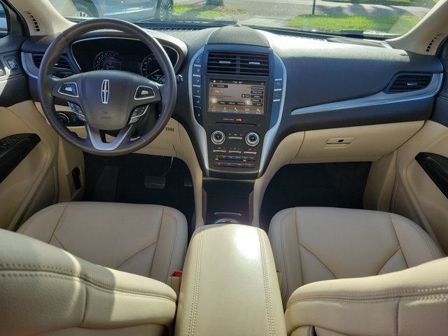 Used 2017 Lincoln MKC Premiere AWD/4WD image 18