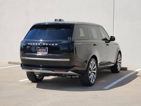 New 2026 Land Rover Range Rover Long Wheelbase SE AWD/4WD image 4