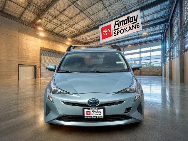 Used 2018 Toyota Prius Two w/ Prius Two Safety Plus Package FWD image 2