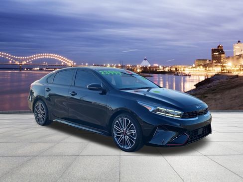 Used 2023 Kia Forte GT w/ GT2 Package image 5