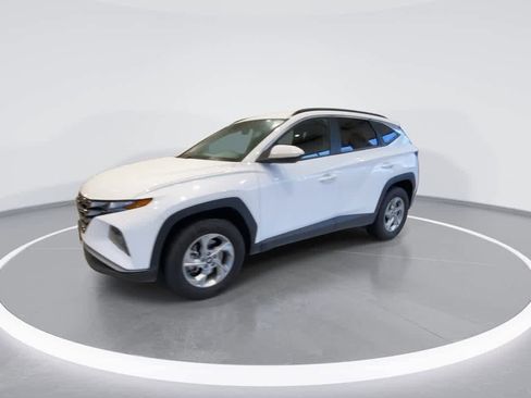 Used 2024 Hyundai Tucson SEL AWD/4WD image 4