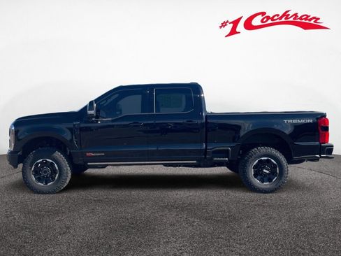 Used 2026 Ford F350 Platinum w/ Tremor Off-Road Package image 18