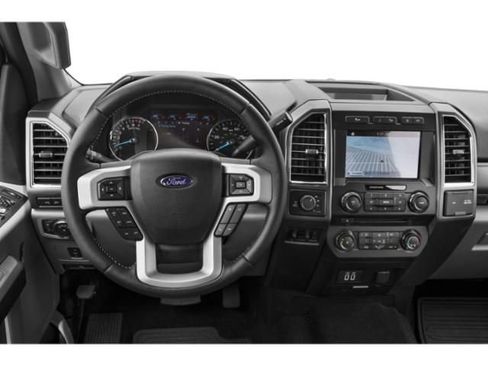 Used 2019 Ford F250 XLT w/ XLT Premium Package AWD/4WD image 7