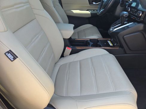 Used 2022 Honda CR-V Touring image 21