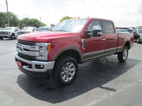 Used 2019 Ford F250 King Ranch w/ King Ranch Ultimate Package AWD/4WD image 13