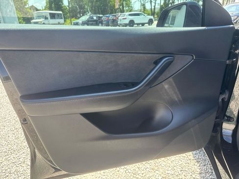 Used 2021 Tesla Model Y Performance AWD/4WD image 16