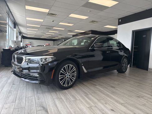 Used 2018 BMW 530e w/ Premium Package 2 RWD image 1