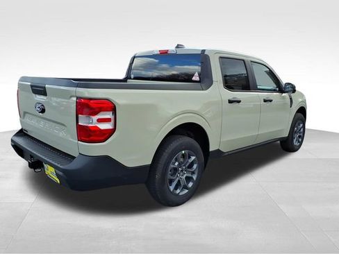 New 2025 Ford Maverick XLT w/ Equipment Group 301A image 10