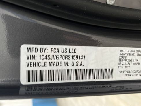 Used 2024 Jeep Grand Wagoneer Series III w/ Quick Order Packagew 28T AWD/4WD image 32