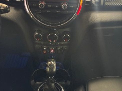 Used 2016 MINI Cooper S FWD image 11