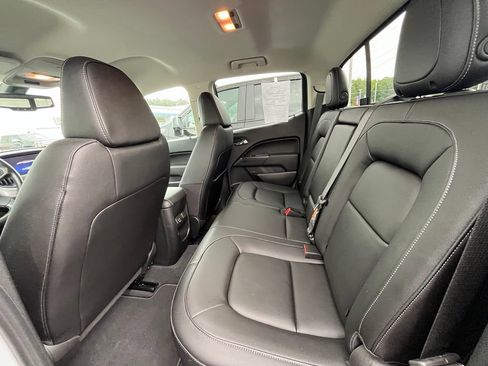 Used 2021 Chevrolet Colorado LT w/ LT Convenience Package AWD/4WD image 11