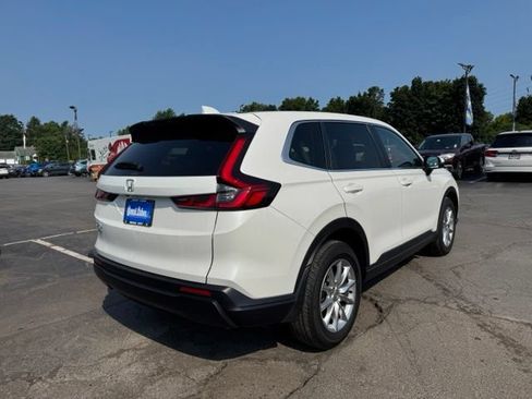 Used 2026 Honda CR-V EX image 2
