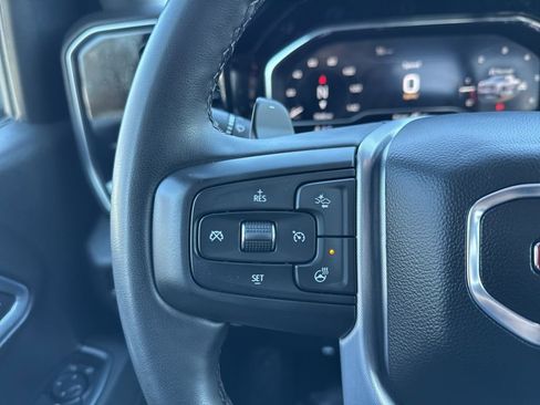 Used 2025 GMC Sierra 1500 Elevation image 14