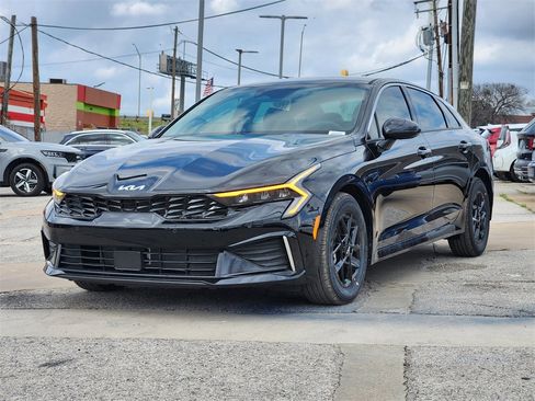 New 2026 Kia K5 LXS image 2