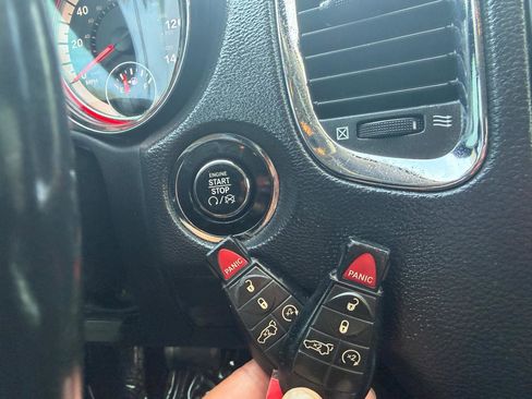 Used 2013 Dodge Durango Crew image 24