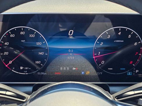 Used 2026 Mercedes-Benz GLC 300 4MATIC image 25