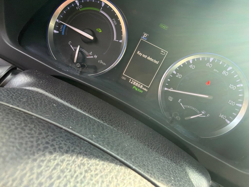 Used 2018 Toyota Highlander Limited Platinum AWD/4WD image 11