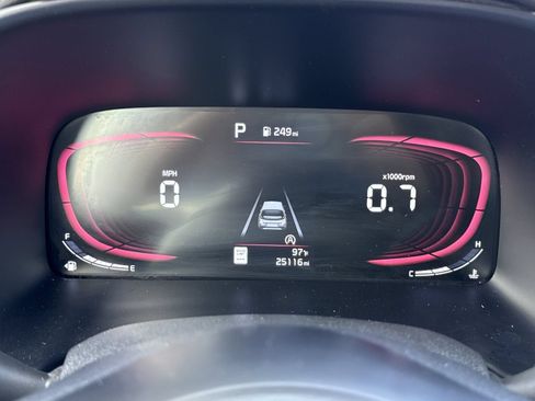 Used 2025 Kia Soul LX FWD image 16