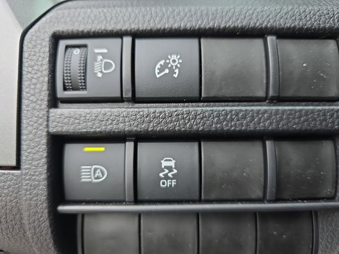 New 2026 Toyota Tacoma SR5 RWD image 23