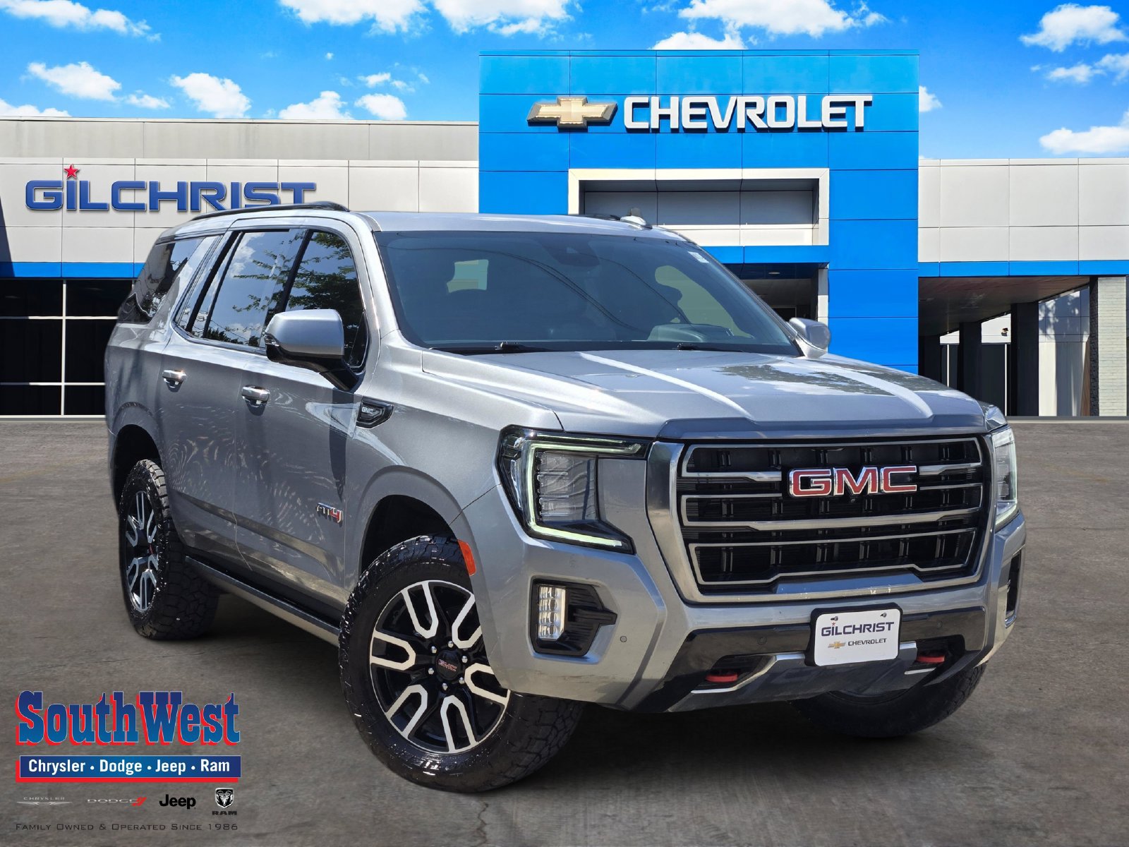 Used 2024 GMC Yukon AT4 w/ AT4 Premium Package AWD/4WD 360° Tour