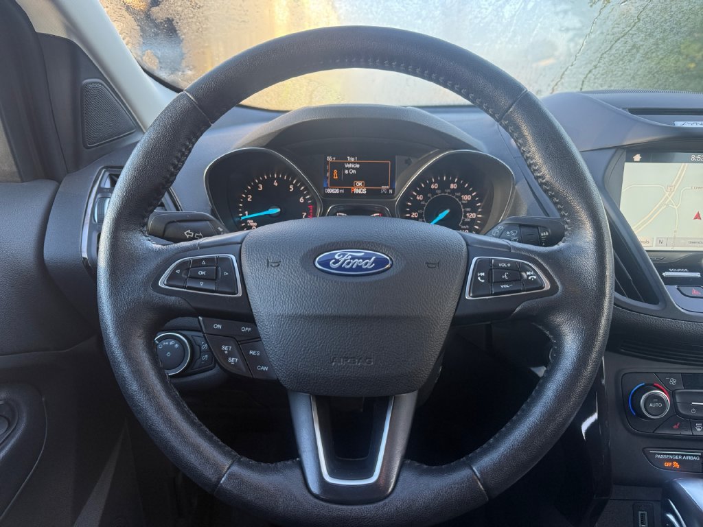 Used 2018 Ford Escape Titanium FWD image 28