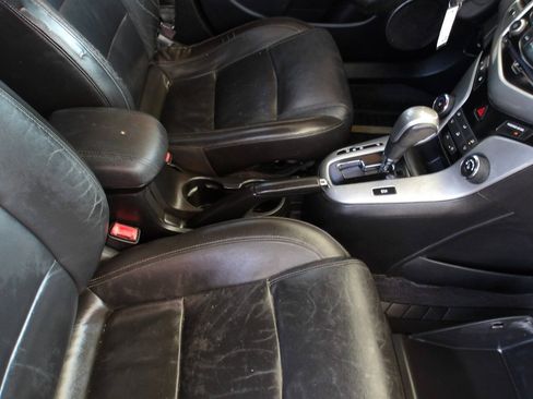 Used 2012 Chevrolet Cruze LT FWD image 21