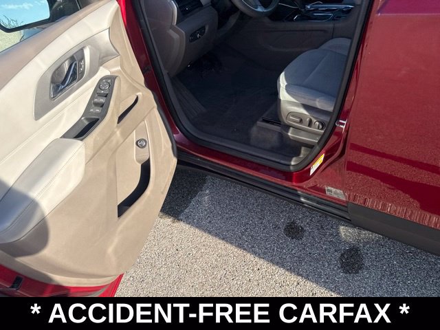 Used 2018 Chevrolet Traverse LT AWD/4WD image 11