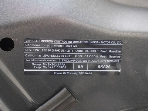 Used 2021 Nissan Rogue S FWD image 29