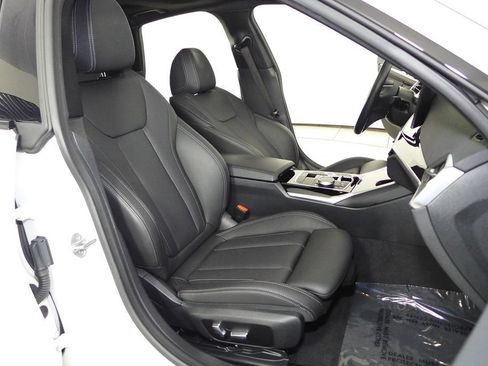 Certified 2023 BMW i4 eDrive40 RWD image 19