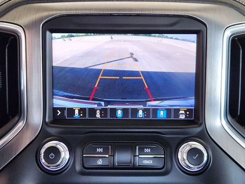 Used 2023 GMC Sierra 2500 Denali w/ Denali Ultimate Package AWD/4WD image 25
