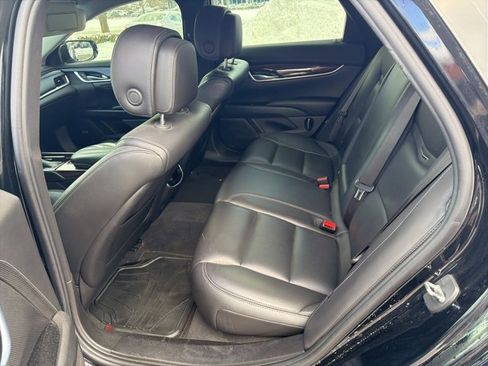 Used 2014 Cadillac XTS Luxury w/ Driver Awareness Package image 14