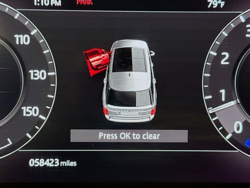 Used 2019 Land Rover Range Rover HSE image 15