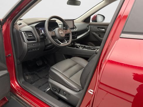 Used 2023 Nissan Rogue SV w/ SV Premium B Package AWD/4WD image 10