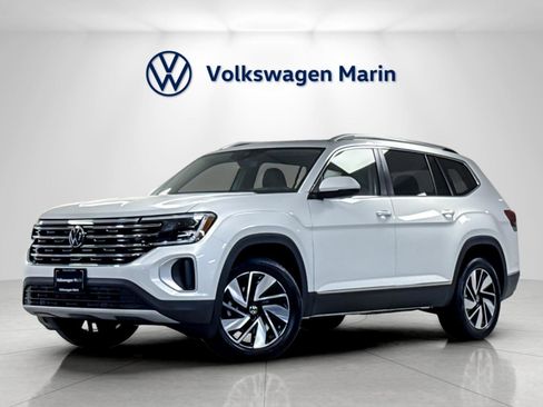 New 2026 Volkswagen Atlas SEL image 1