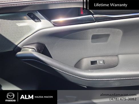 New 2026 MAZDA MAZDA3 2.5 S Hatchback w/ Premium Pkg FWD image 17