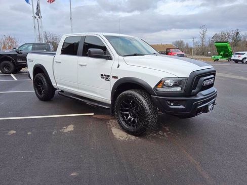 Used 2019 RAM 1500 Classic Warlock AWD/4WD image 3