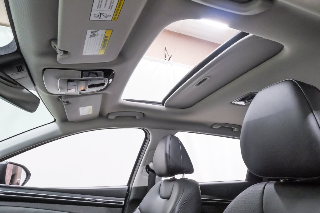 Certified 2023 Hyundai Tucson SEL w/ Convenience Package FWD image 10