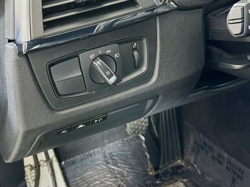 Used 2018 BMW M3 RWD image 10