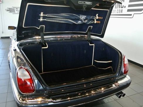 Used 2000 Rolls-Royce Corniche image 27