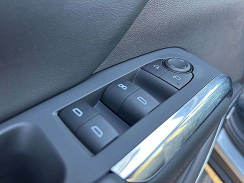 Used 2025 Chevrolet Traverse Z71 w/ Enhanced Driving Package image 24