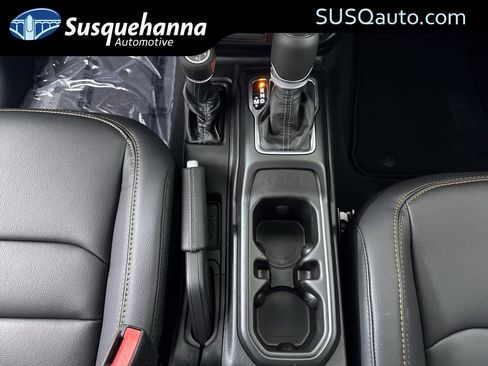 New 2025 Jeep Gladiator Sport image 19