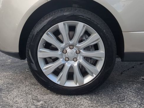 Used 2017 Land Rover Range Rover Long Wheelbase Supercharged image 13