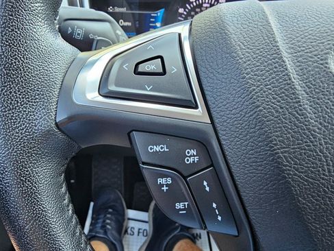 Used 2019 Ford Fusion SEL FWD image 34