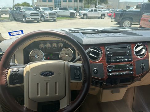 Used 2008 Ford F250 King Ranch RWD image 11
